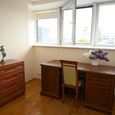2-story Penthouse With Private Sauna, Seaview Terrace & Two Bathrooms Appartamento *